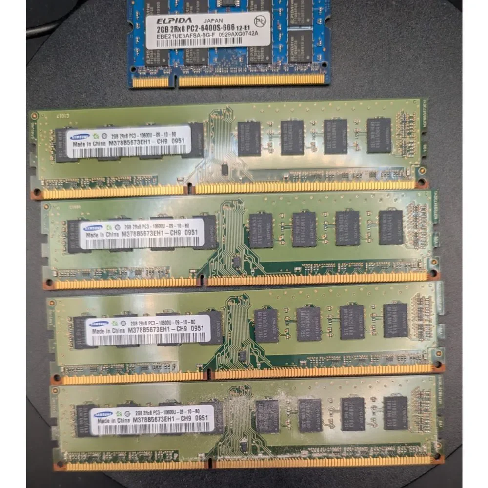 Lot of 5 RAM Sticks • 4×2GB DDR3 + 1×2GB DDR2 • Parts/Repair • UMM Finds